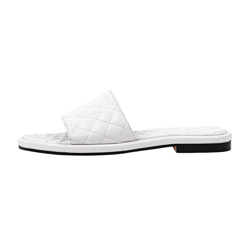 Round Toe Quilted Sandals Flats